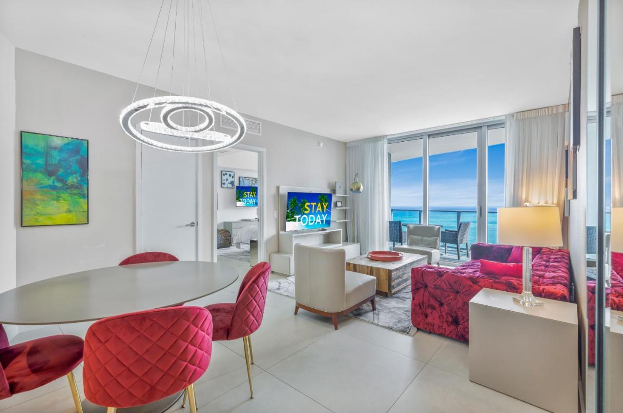 Seashore Resort - 2 Bedroom Right On The Beach Direct Ocean-View With Amenities On The Rooftop Hollywood Eksteriør bilde