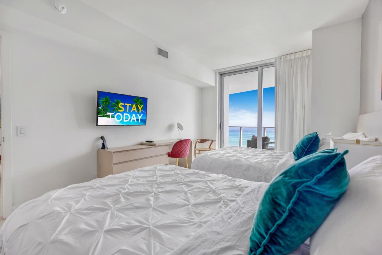 Seashore Resort - 2 Bedroom Right On The Beach Direct Ocean-View With Amenities On The Rooftop Hollywood Eksteriør bilde